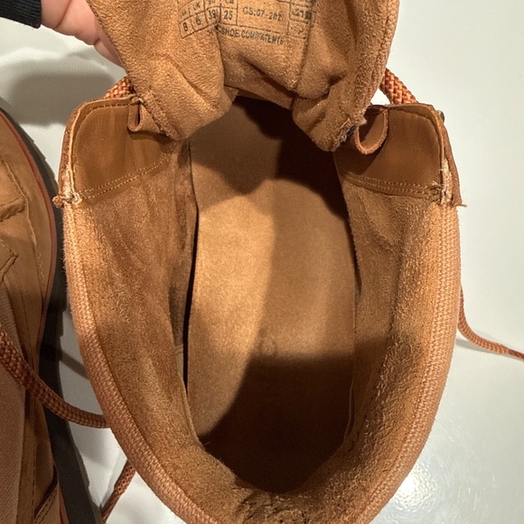 Vionic boots - Picture 6 of 7